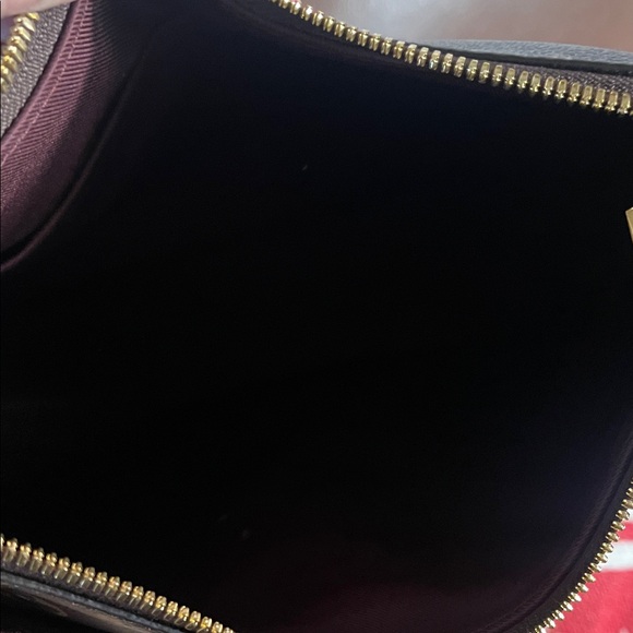 Louis Vuitton Odeon MM Brown and Tan Monogram Crossbody - Picture 11 of 13